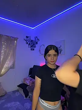 Ashley and Zoe online show from 03/25/26, 05:23