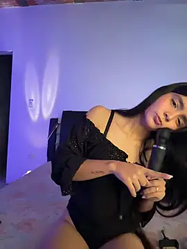 Ashley and Zoe online show from 11/30/25, 04:41