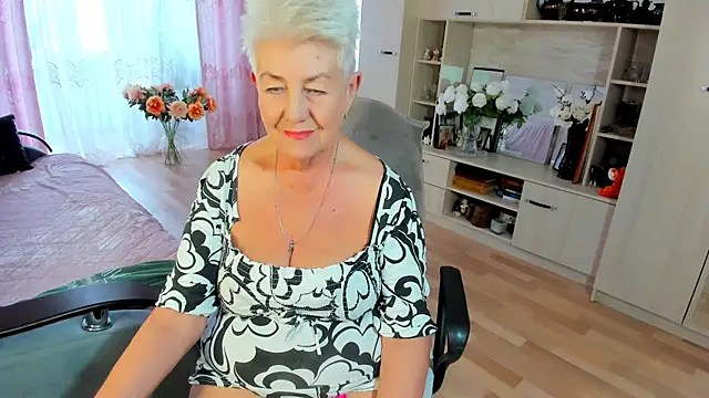 HotandMature online show from 05/13/26, 11:06