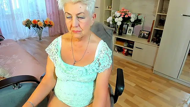 HotandMature online show from 03/05/26, 09:17