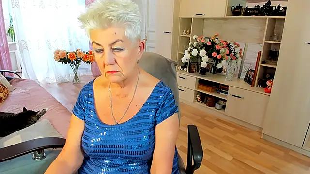 HotandMature online show from 03/26/26, 11:30