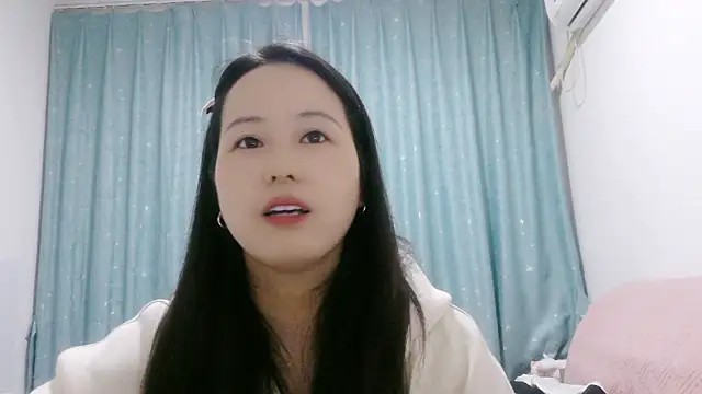 Snapshot of HY-21 chatting on 10/28/25, 03:22 HY-21 online show from 10/28/25, 03:22