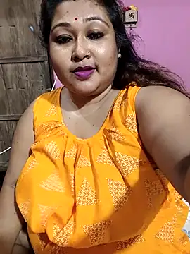 hotbhabhi011 online show from 04/15/26, 03:16