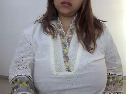 mrymlove online show from 11/19/25, 05:18