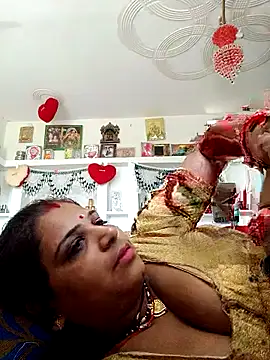 Snapshot of Rani_sahiba chatting on 09/19/25, 10:19 Rani sahiba online show from 09/19/25, 10:19