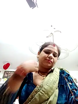 Snapshot of Rani_sahiba chatting on 10/20/25, 09:04 Rani sahiba online show from 10/20/25, 09:04