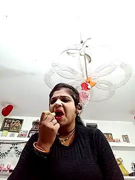 Snapshot of Rani_sahiba chatting on 10/27/25, 07:26 Rani sahiba online show from 10/27/25, 07:26