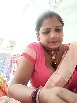 Snapshot of Rani_sahiba chatting on 12/15/25, 09:37 Rani sahiba online show from 12/15/25, 09:37