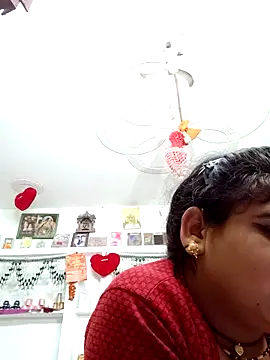 Snapshot of Rani_sahiba chatting on 11/04/25, 10:02 Rani sahiba online show from 11/04/25, 10:02