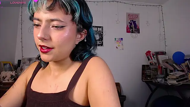 Snapshot of AlmaNanax chatting on 03/02/26, 02:12 AlmaNanax online show from 03/02/26, 02:12