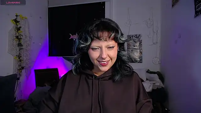 AlmaNanax online show from 05/10/26, 07:34