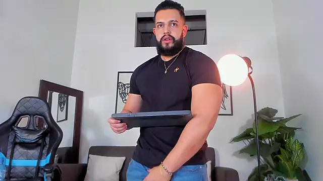 Justin kingX7 online show from 05/03/26, 03:44