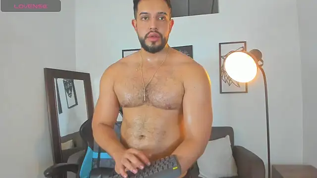 Justin kingX7 online show from 12/04/25, 09:36