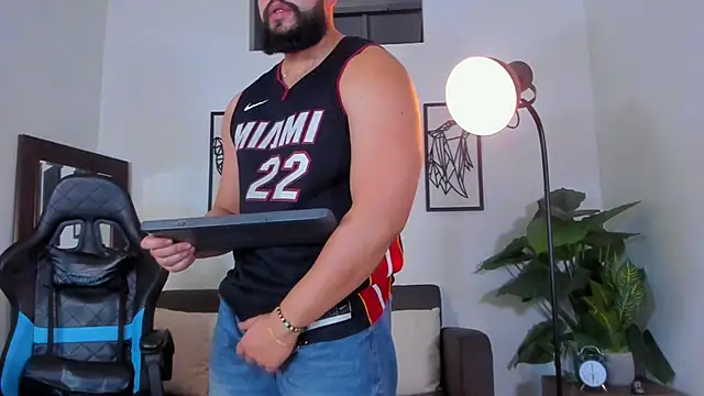 Justin kingX7 online show from 05/10/26, 03:10