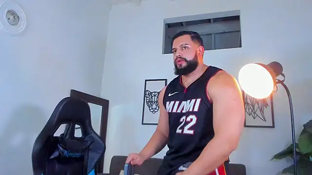 Justin kingX7 online show from 05/21/26, 04:32