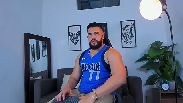 Justin kingX7 online show from 04/23/26, 03:46