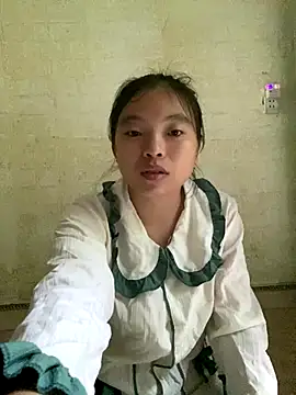 viluna online show from 10/26/25, 01:17