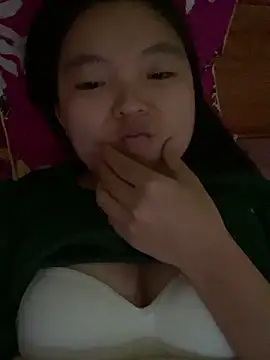 viluna online show from 12/16/25, 05:44