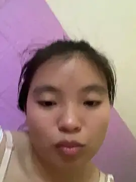 Snapshot of viluna chatting on 09/19/25, 04:38 viluna online show from 09/19/25, 04:38