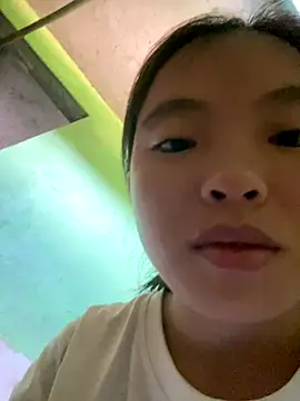 viluna online show from 10/23/25, 01:37