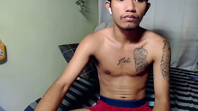 pinoyhotmoreno24 online show from 09/09/25, 05:33