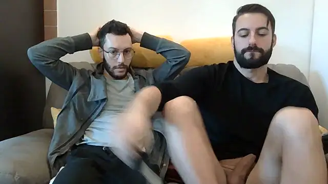 Amicisegreti online show from 11/27/25, 06:47