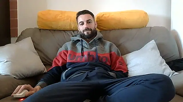 Amicisegreti online show from 02/20/26, 11:56