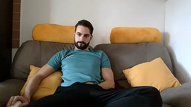 Amicisegreti online show from 12/22/25, 10:04