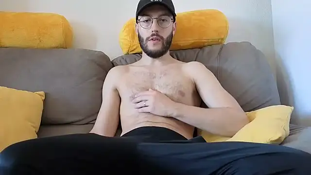 Amicisegreti online show from 04/20/26, 09:12