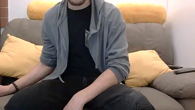 Amicisegreti online show from 12/16/25, 06:28