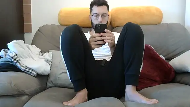 Amicisegreti online show from 03/16/26, 06:39