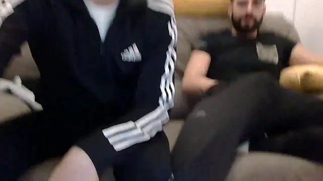 Amicisegreti online show from 11/29/25, 09:48