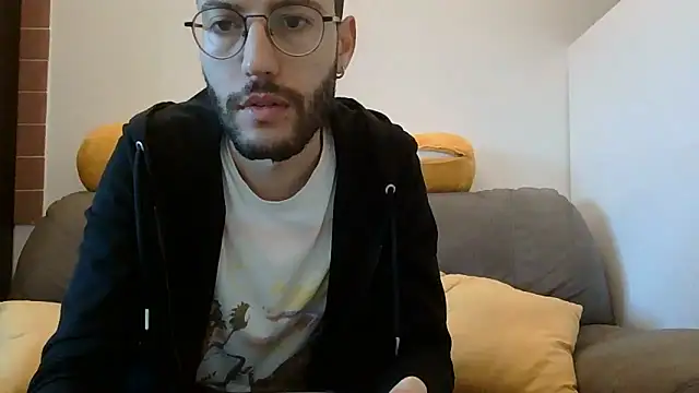 Amicisegreti online show from 01/07/26, 07:24