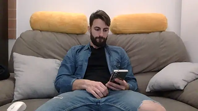 Amicisegreti online show from 03/14/26, 08:37