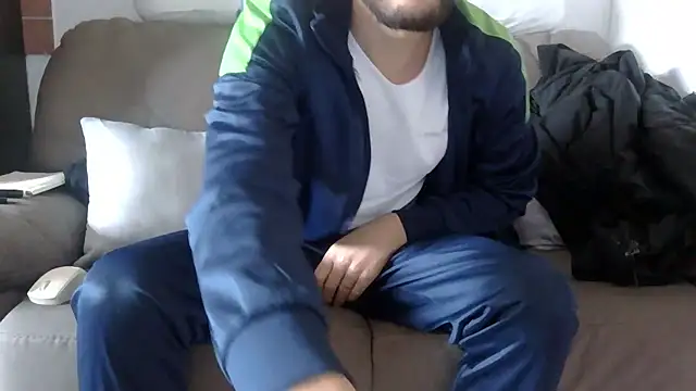 Amicisegreti online show from 01/15/26, 09:56