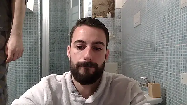 Amicisegreti online show from 02/12/26, 07:08