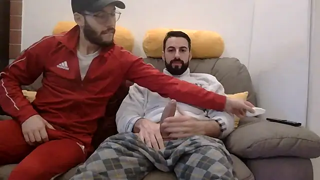 Amicisegreti online show from 01/13/26, 06:39