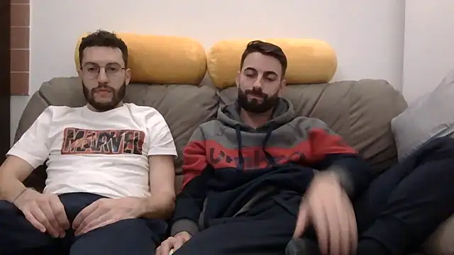 Amicisegreti online show from 02/24/26, 08:42