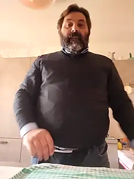 Snapshot of Necroforo chatting on 02/17/26, 09:28 Necroforo online show from 02/17/26, 09:28