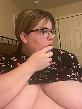 sexymommy1988 online show from 04/27/26, 03:37