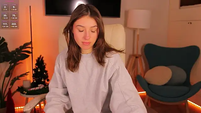 Snapshot of SweetVikki chatting on 01/15/26, 01:36 SweetVikki online show from 01/15/26, 01:36