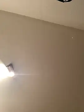 Snapshot of P44698 chatting on 12/16/25, 07:01 P44698 online show from 12/16/25, 07:01