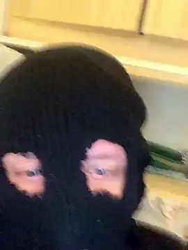 Snapshot of P44698 chatting on 01/10/26, 05:14 P44698 online show from 01/10/26, 05:14