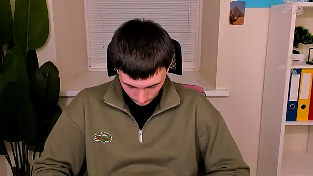 David  Diamond online show from 12/21/25, 03:47