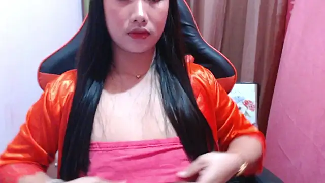 Snapshot of Chubby_HotLady chatting on 10/01/25, 12:42 Chubby HotLady online show from 10/01/25, 12:42