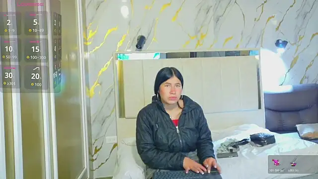 Snapshot of Olivia11_ chatting on 03/24/26, 01:00 Olivia11 online show from 03/24/26, 01:00