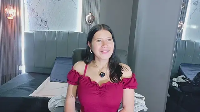 Olivia11  online show from 05/12/26, 12:44