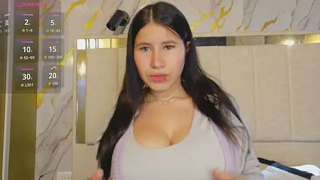 Snapshot of Olivia11_ chatting on 04/10/26, 12:34 Olivia11 online show from 04/10/26, 12:34