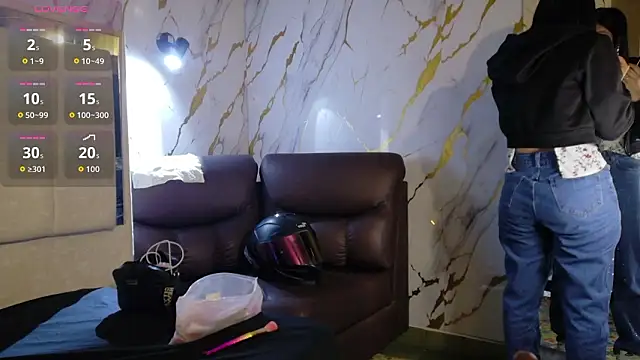 Snapshot of Olivia11_ chatting on 03/25/26, 12:59 Olivia11 online show from 03/25/26, 12:59