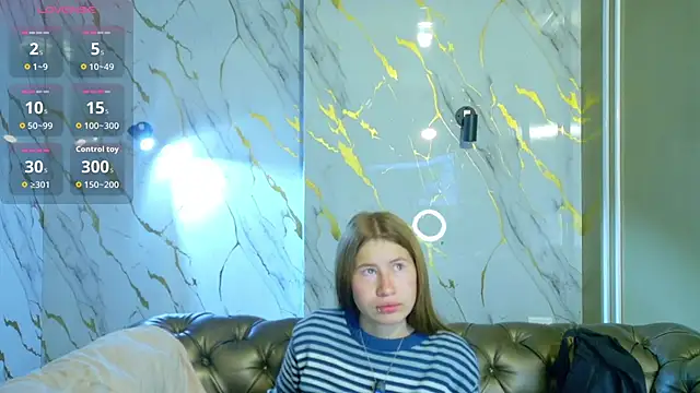 Olivia11  online show from 12/16/25, 11:36